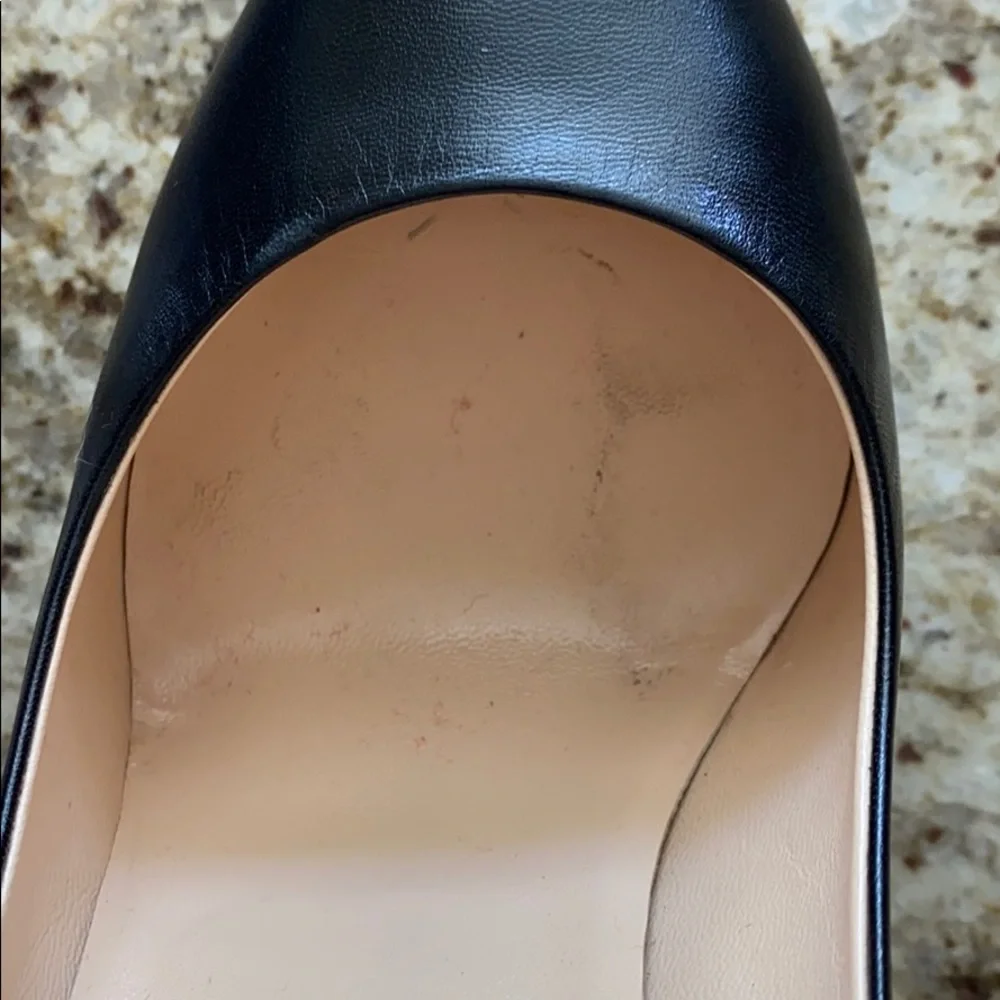 Christian Louboutin Pumps - Picture 15 of 15